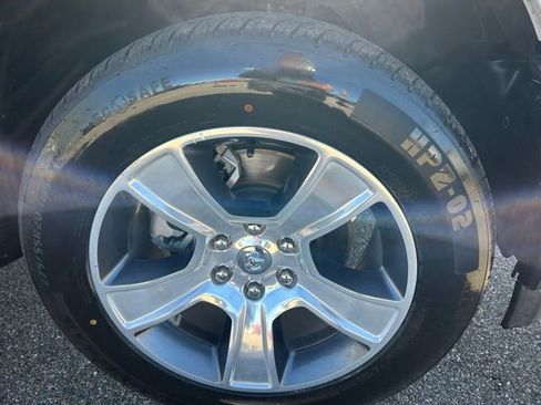 Used 2025 RAM 1500 Tradesman image 9