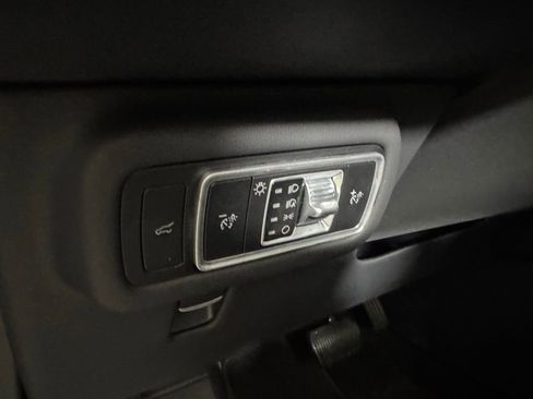 New 2025 Lincoln Nautilus Premier w/ Equipment Group 102A image 33