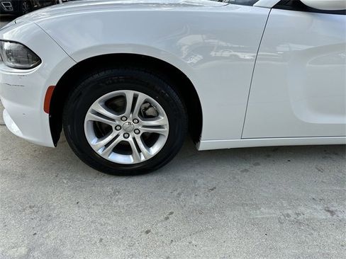 Used 2022 Dodge Charger SXT image 19