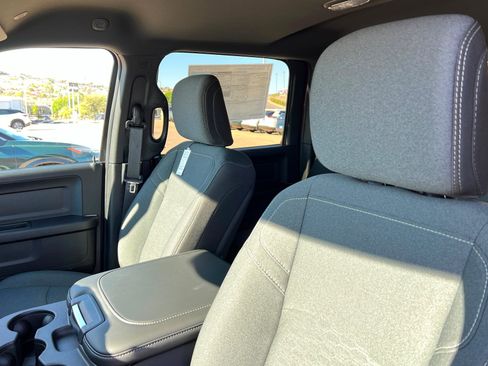 New 2026 RAM 2500 Tradesman AWD/4WD image 16