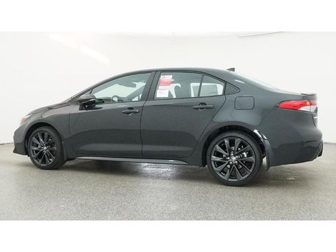 New 2026 Toyota Corolla SE image 4