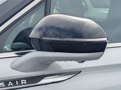 New 2026 Lincoln Corsair Premiere image 10