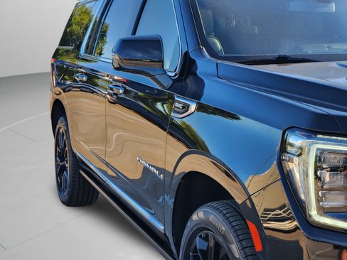 Used 2022 GMC Yukon XL Denali AWD/4WD image 39