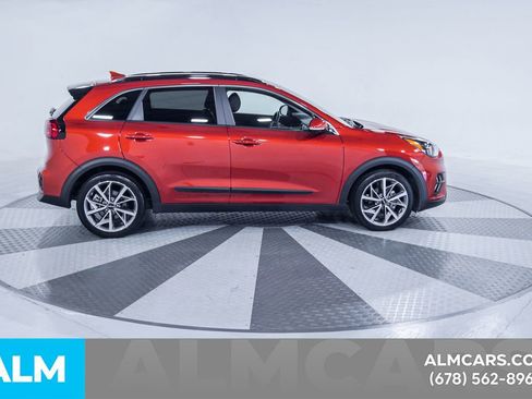 Used 2022 Kia Niro Touring Special Edition image 12