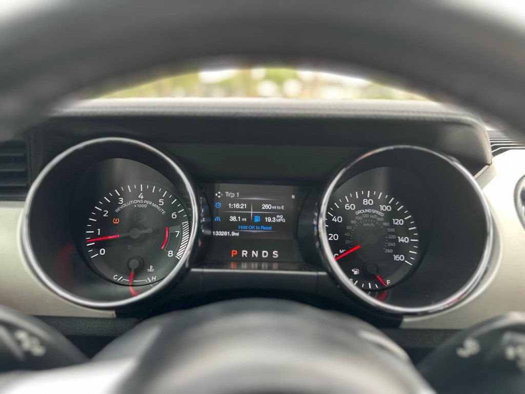 Used 2015 Ford Mustang GT Premium RWD image 19