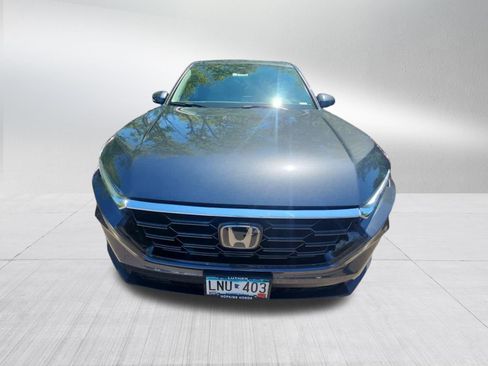 Used 2024 Honda CR-V EX image 2