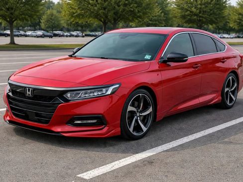 Used 2020 Honda Accord Sport image 1