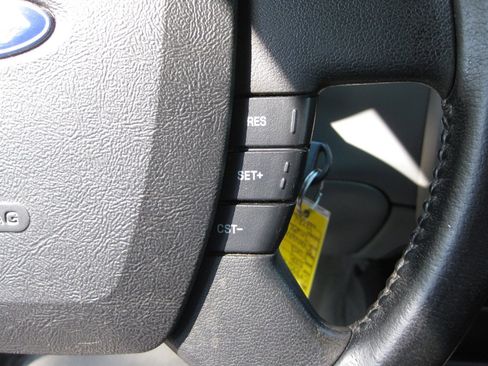 Used 2008 Ford Ranger XLT image 15