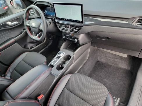 Certified 2023 Ford Escape ST-Line Select w/ Tech Pack #2 image 24