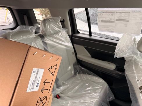 New 2026 Hyundai Santa Fe SEL image 12