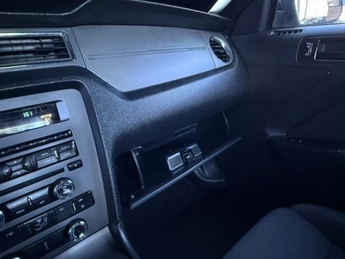Used 2012 Ford Mustang GT RWD image 50