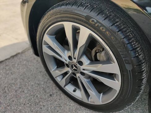 Used 2017 Mercedes-Benz C 300 4MATIC Sedan w/ Premium 1 Package image 31