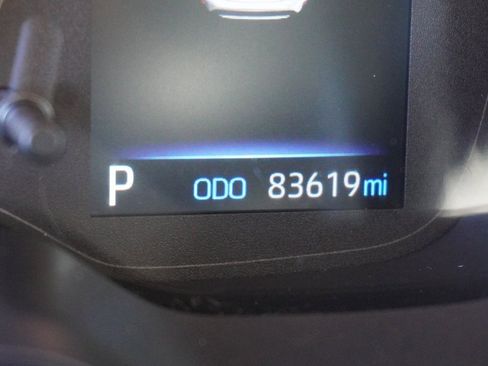 Certified 2022 Toyota Corolla LE image 8