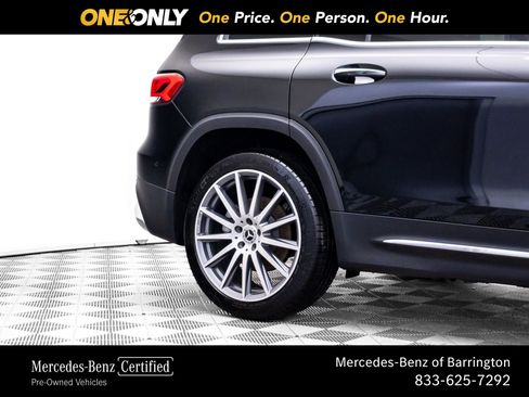 Used 2022 Mercedes-Benz GLB 250 4MATIC image 34