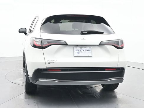 Used 2023 Honda HR-V EX-L image 9