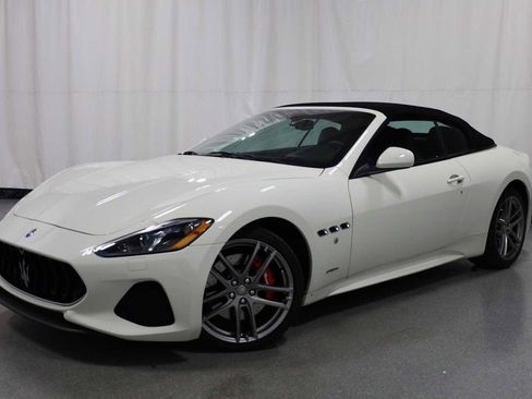 Used 2018 Maserati GranTurismo Sport image 1