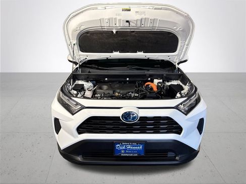 Used 2024 Toyota RAV4 LE AWD/4WD image 22