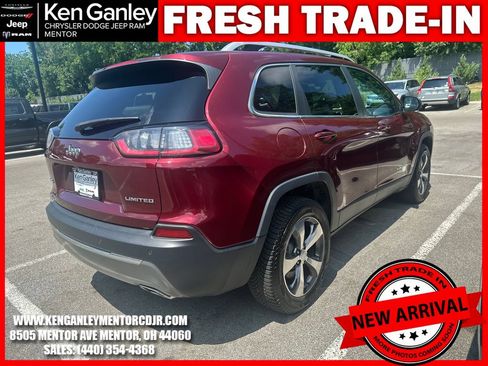 Used 2020 Jeep Cherokee Limited AWD/4WD image 10