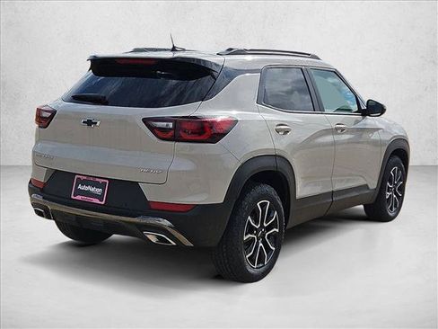 New 2026 Chevrolet TrailBlazer ACTIV w/ Convenience Package FWD image 2