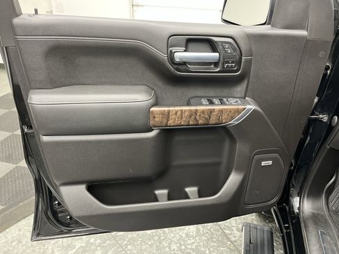 Used 2020 GMC Sierra 1500 Denali w/ Denali Ultimate Package image 9