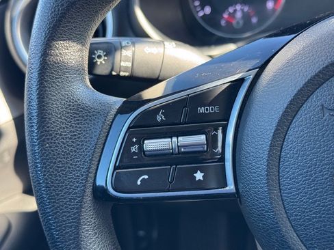 Certified 2023 Kia Forte LXS image 15