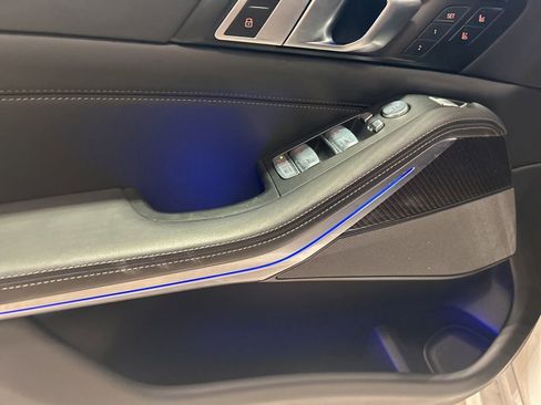 Used 2024 BMW X7 M60i w/ Executive Package image 3