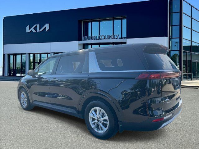 Certified 2024 Kia Carnival LX FWD image 9