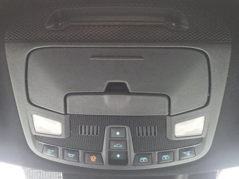 Used 2020 Ford Expedition Limited w/ Equipment Group 301A AWD/4WD image 29