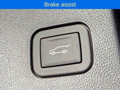 New 2026 Chevrolet Equinox LT w/ Convenience Package II AWD/4WD image 17