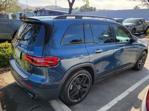 Used 2023 Mercedes-Benz GLB 35 AMG 4MATIC image 4