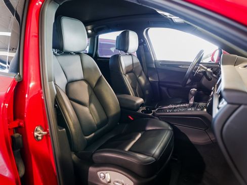 Certified 2021 Porsche Macan image 28