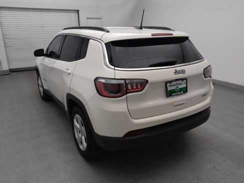 Used 2020 Jeep Compass Latitude FWD image 5