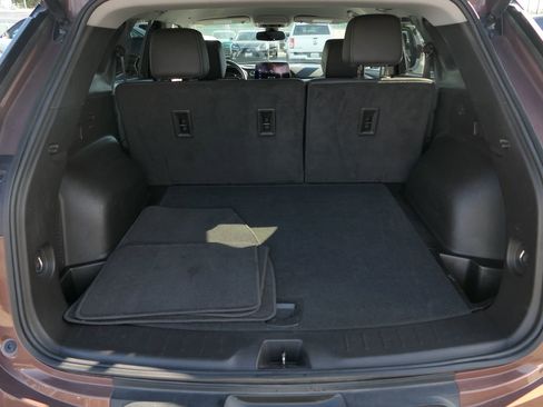 Used 2023 Chevrolet Blazer LT image 21