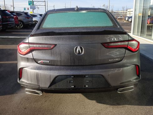 Used 2023 Acura TLX w/A-Spec Package image 3