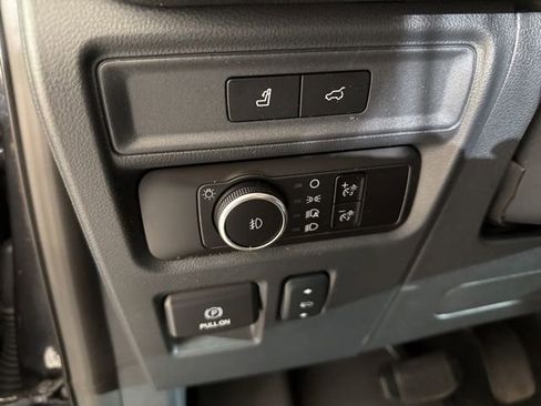 Used 2024 Ford Expedition Max Limited image 23