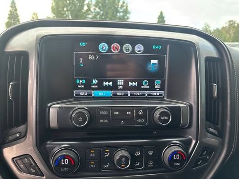 Used 2017 Chevrolet Silverado 1500 LTZ Z71 w/ LTZ Plus Package AWD/4WD image 12