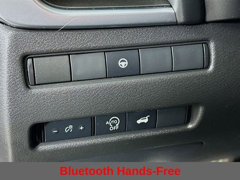 Certified 2023 Nissan Rogue SV w/ SV Premium B Package image 17