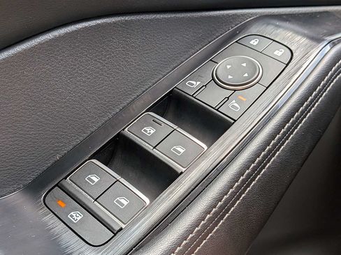 Used 2026 Nissan Rogue SL FWD image 28