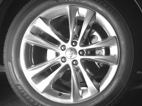 Used 2019 Ford Explorer Limited w/ Ford Safe & Smart Package AWD/4WD image 10