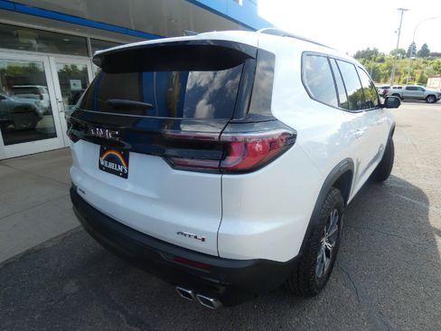 Certified 2025 GMC Acadia AT4 w/ Luxury Package AWD/4WD image 3