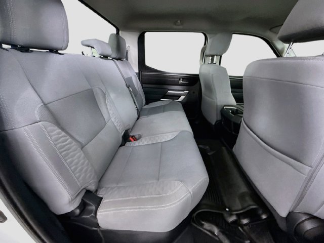 Used 2022 Toyota Tundra SR5 w/ SR5 Convenience Package AWD/4WD image 25