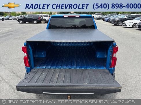 Used 2023 Chevrolet Silverado 1500 RST AWD/4WD image 10