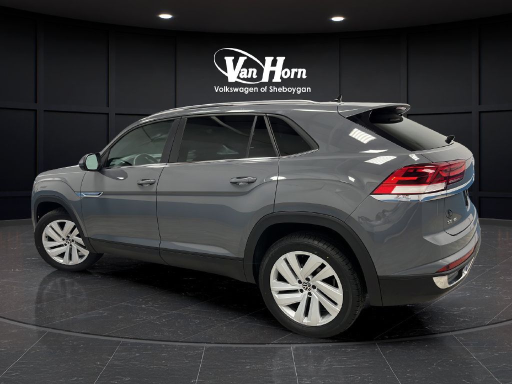 Used 2023 Volkswagen Atlas Cross Sport SE w/ Panoramic Sunroof Package AWD/4WD image 5