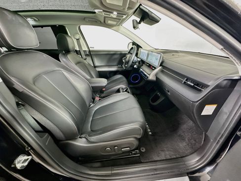 Used 2024 Hyundai Ioniq 5 Limited RWD image 32
