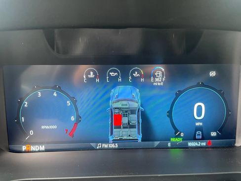 Used 2025 Ford F150 XLT AWD/4WD image 16