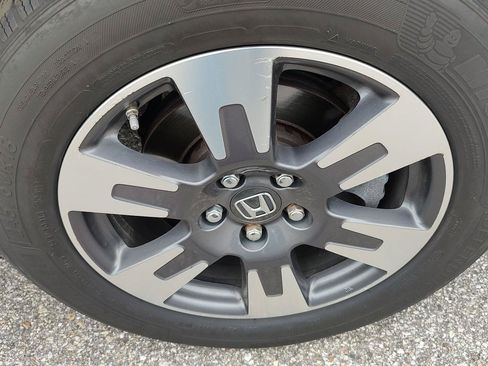 Used 2017 Honda Ridgeline RTL-E image 37