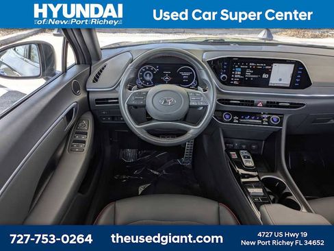 Certified 2022 Hyundai Sonata SEL Plus w/ Cargo Package image 17