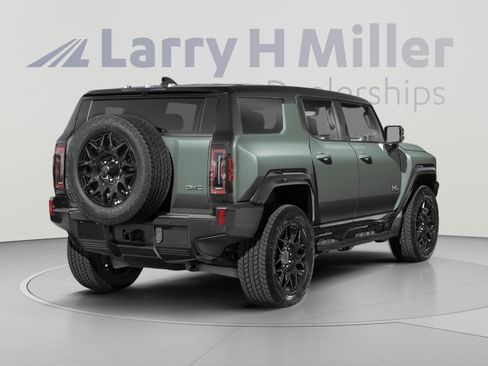 Used 2024 GMC Hummer EV 3X w/ Extreme Off-Road Package AWD/4WD image 2