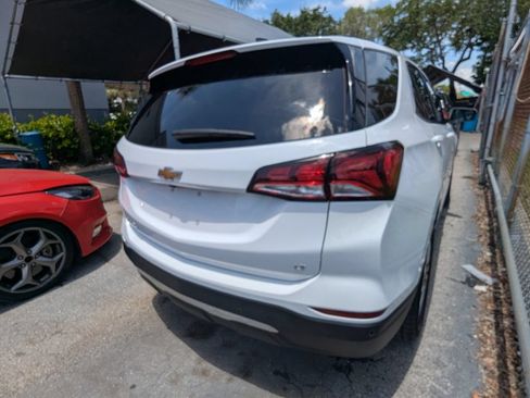 Used 2024 Chevrolet Equinox LT FWD image 14