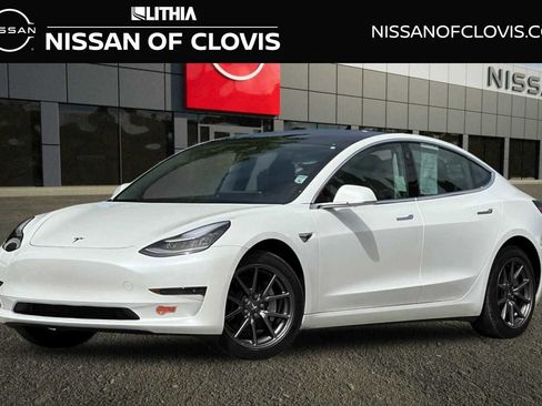 Used 2020 Tesla Model 3 Standard Range Plus RWD image 1